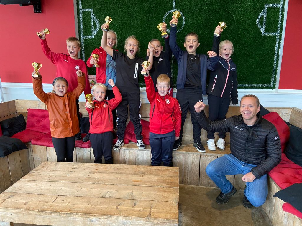 NOAD´32 JO10-1 KAMPIOEN!! 1